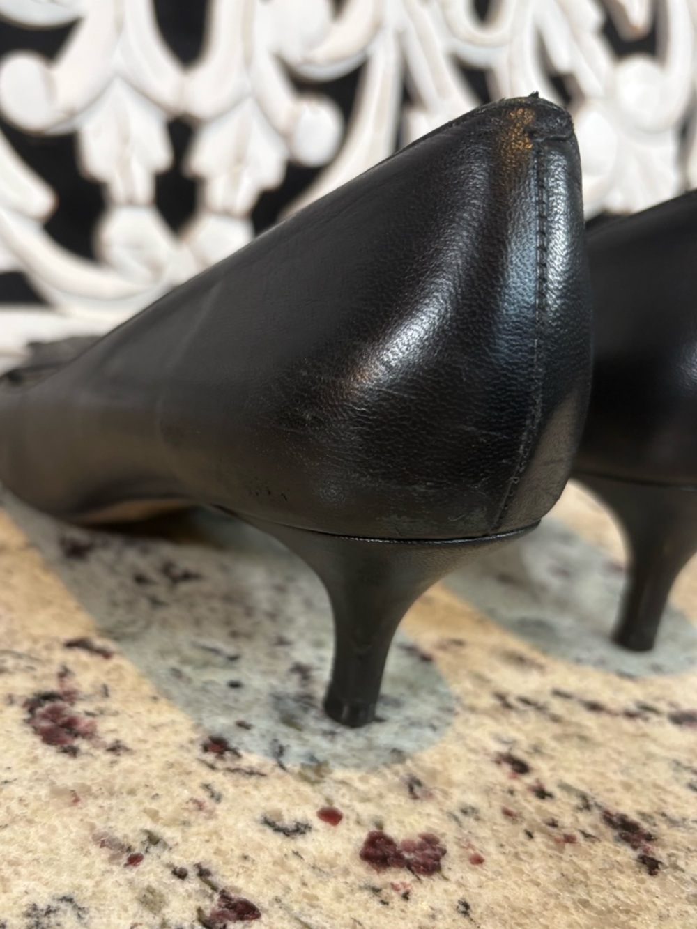 Aldo Womens Black Leather Pointed Fringe Kitten Heels Size 6.5 - Picture 12 of 15
